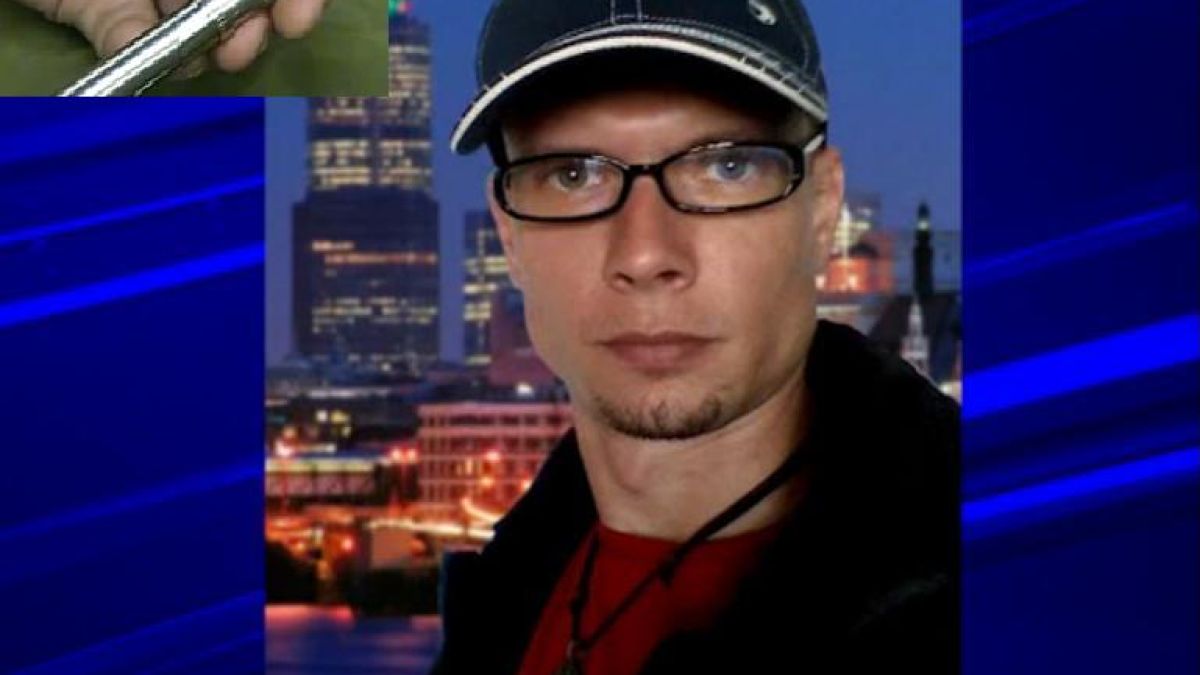 Телевизионен оператор се застреля с пистолет-писалка (ВИДЕО)