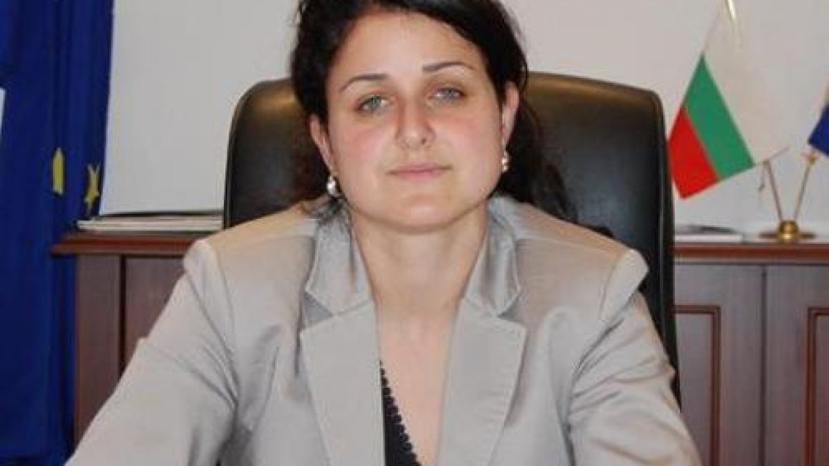 Светлана Боянова също подаде оставка