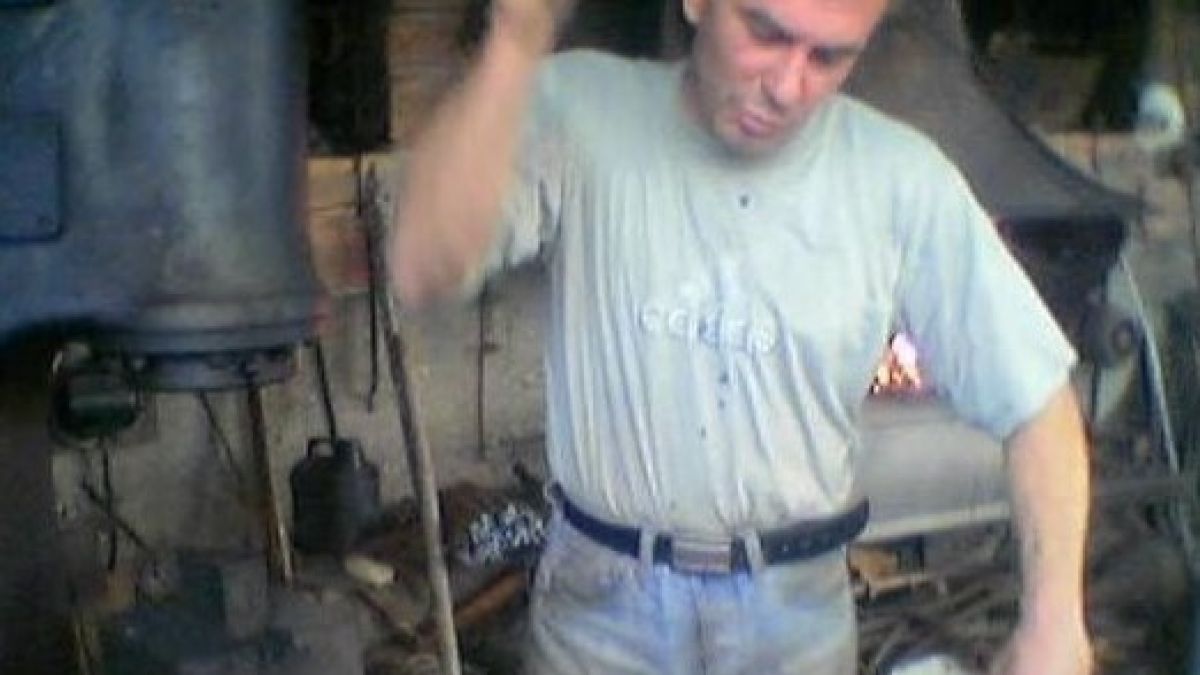Бащата на самозапалилия се Димитър: Бивш полицай затвори работилницата на сина ми и го остави без прехрана