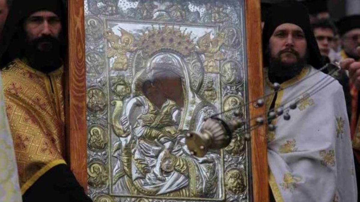 Чудотворна икона гостува в Шумен