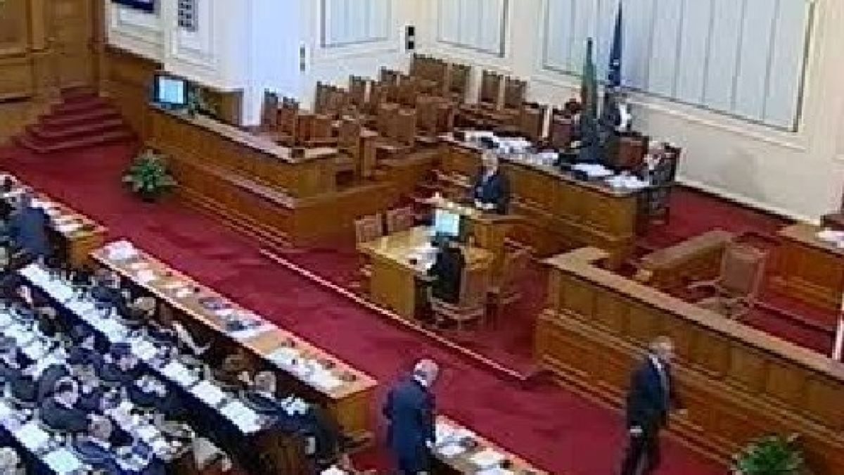 Започна последното заседание на 41-ото Народно събрание
