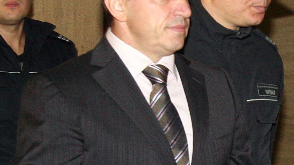 Алексей Петров: Липсват данни да имам отношение към “Наглите”