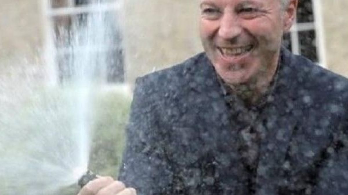 Българин спечели за втори път от лотария в Англия, натрупа 1,16 млн. паунда