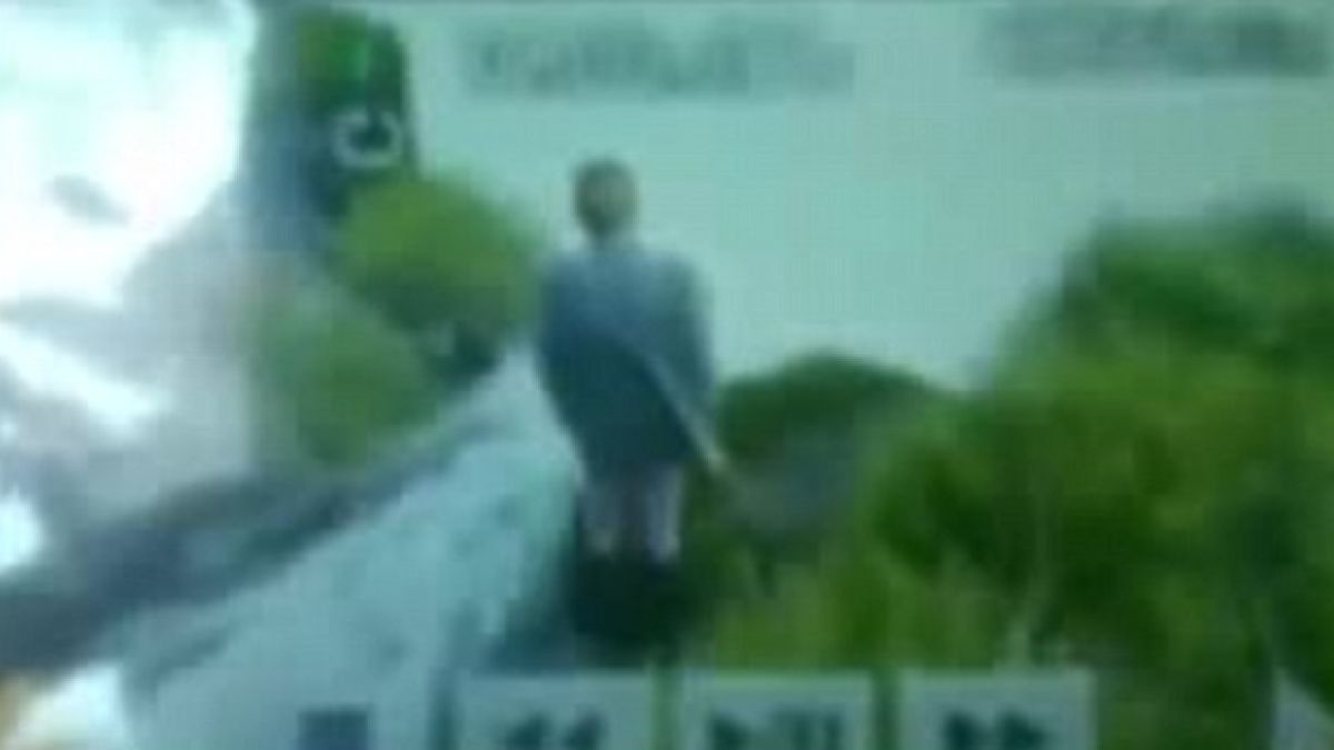Туристи заснеха самоубийство на учителка във водопад (ВИДЕO 18+)