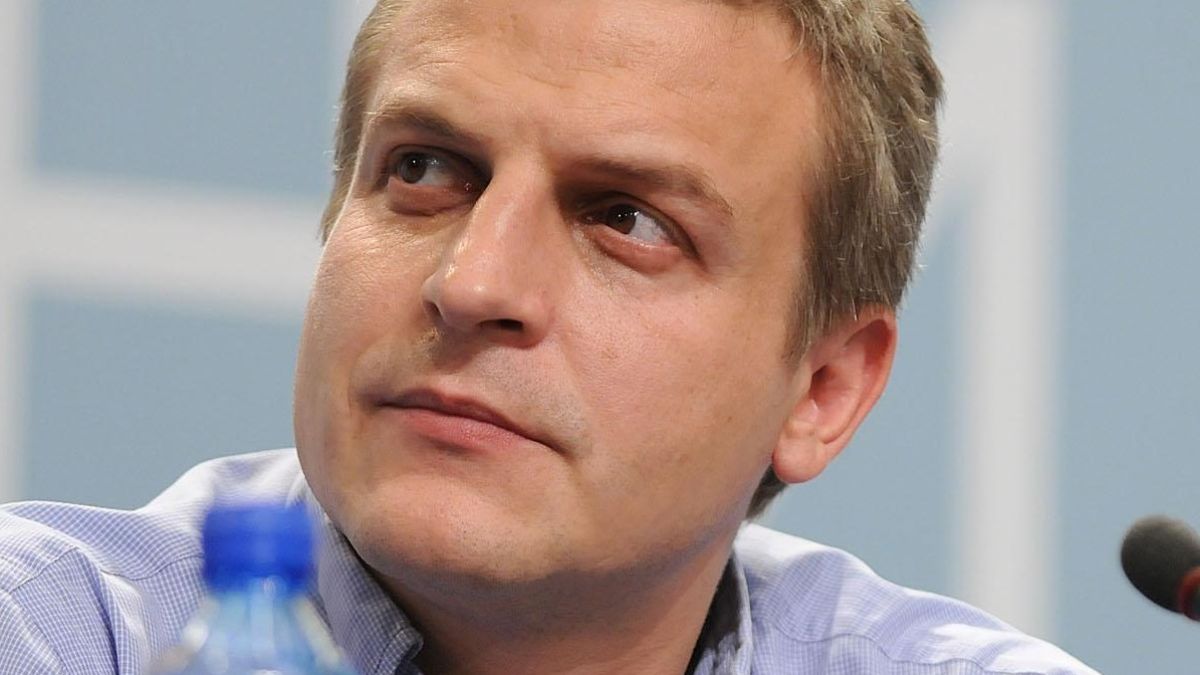 Тъмносините против спирането на държавната субсидия за партиите