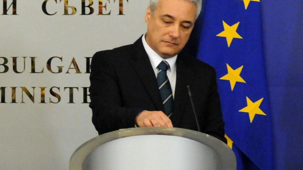 Марин Райков ще чака Волен Сидеров утре по обяд