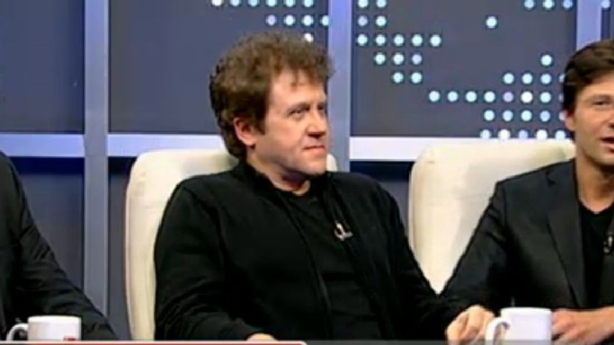Музикалните мускетари Ешкенази тръгнали към световния връх с цигулката на баба си