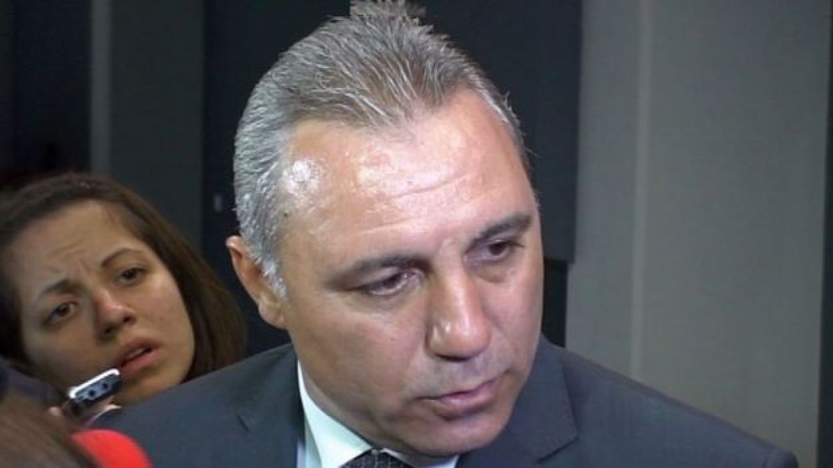 Стоичков: Няма да ставам политик!