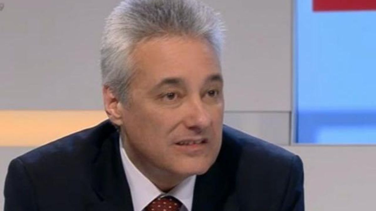 По телефона: Бойко изказал съчувствие на служебния премиер