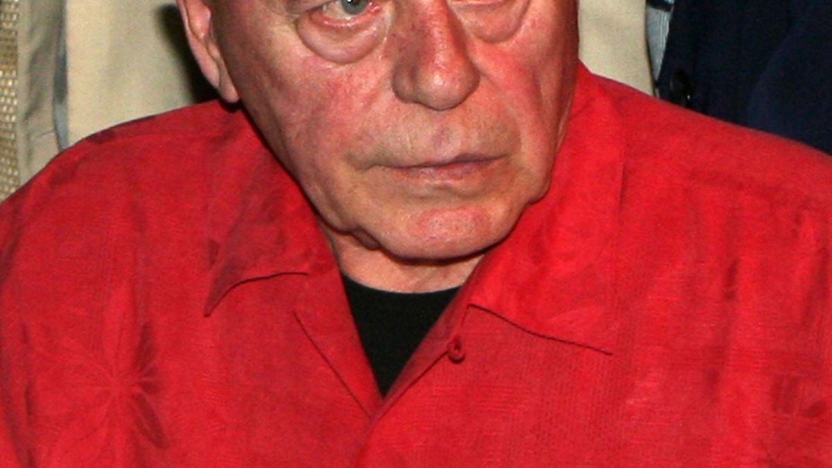  Издигат паметник на Тодор Колев в Шумен 