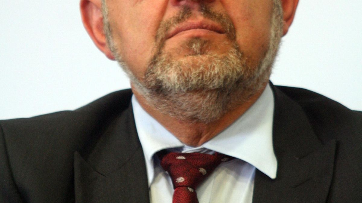 Ректорът на СУ: И двамата със Стоичков сме доктори, ще се разберем