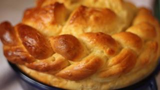 Останал ви е козунак и се страхувате, че ще изсъхне? Ето една уникална рецепта, в която да го използваме  