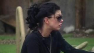 Емануела призна: С Азис не се понасяме!