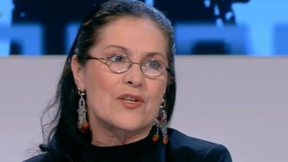 Росица Борджиева: Загубих голямата си любов, страдах, но не се отказах от музиката 