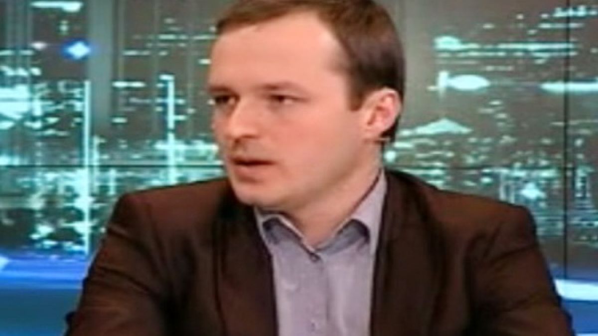  Политологът Стойчо Стойчев: Засега ГЕРБ води, а  Гражданската листа „Модерна България” може да поднесе изненада