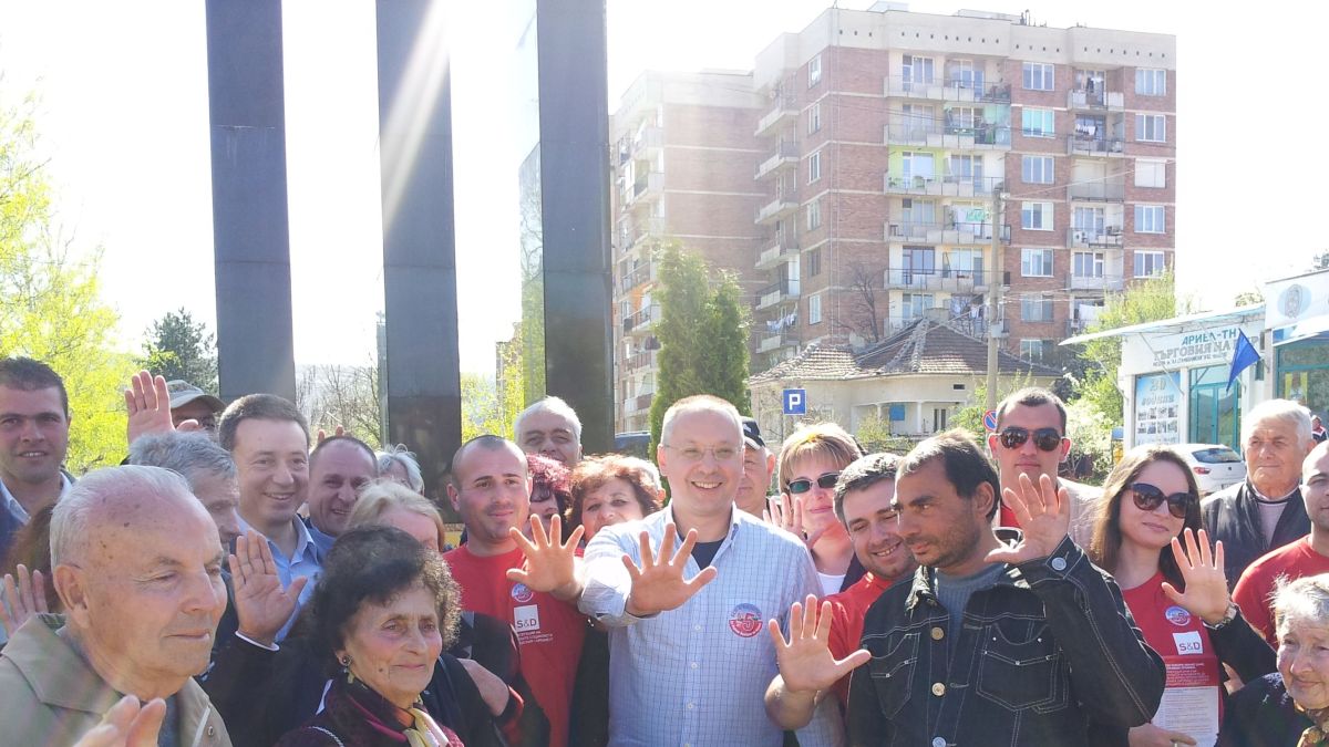 Станишев: Връщаме образованието като национален приоритет