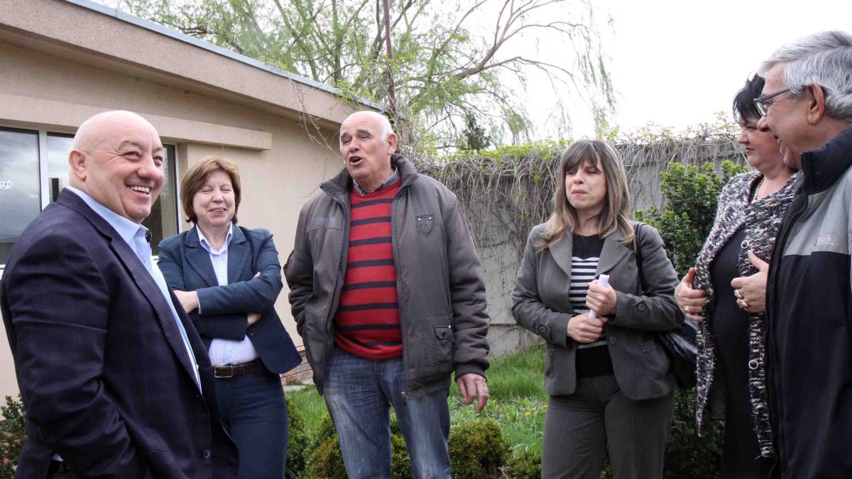  Професор Бъчварова: Поне половината от стоките в хипармаркетите трябва да са наши