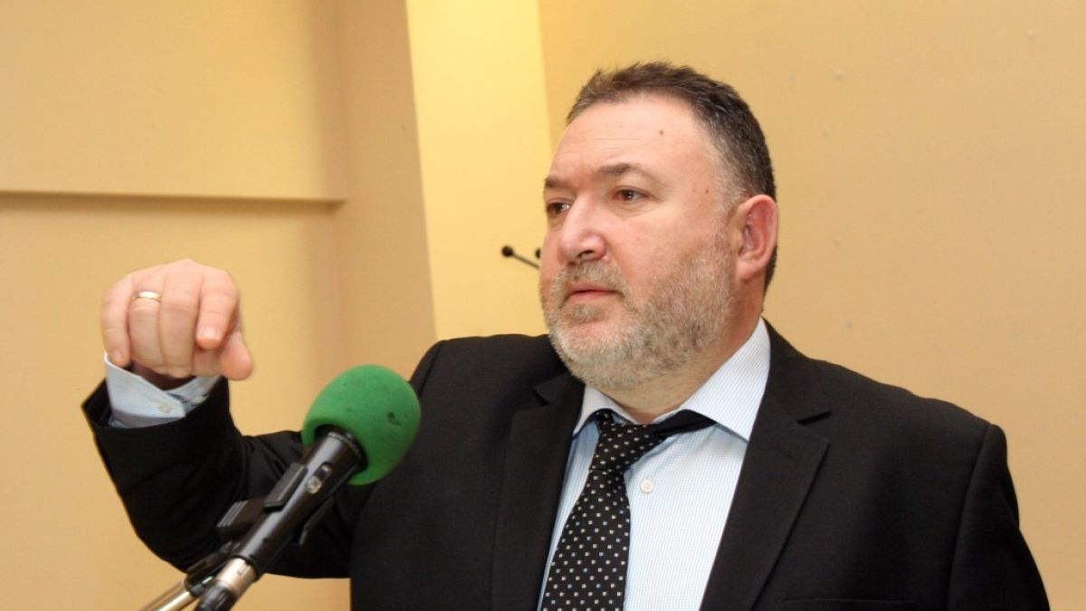 Кабаиванов: Трябва да се преструктурират не само държавните институции, а и Конституцията