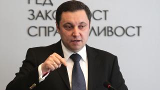 РЗС: Според Кунева 97% от хората са ненормални