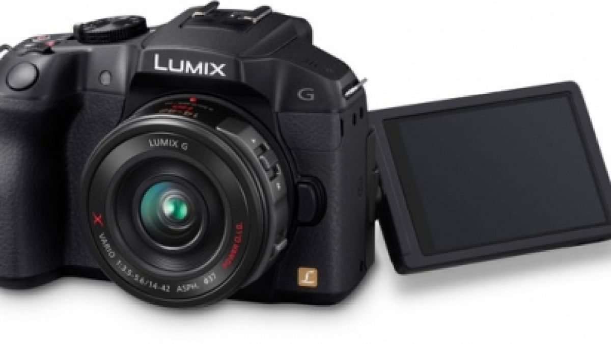 Panasonic с нов безогледален фотоапарат Lumix G с модела DMC-G6.