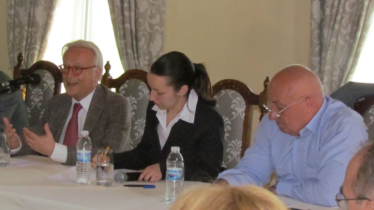 Ханес Свобода: Политиката на ГЕРБ направи разликата между бедните и богатите в България огромна