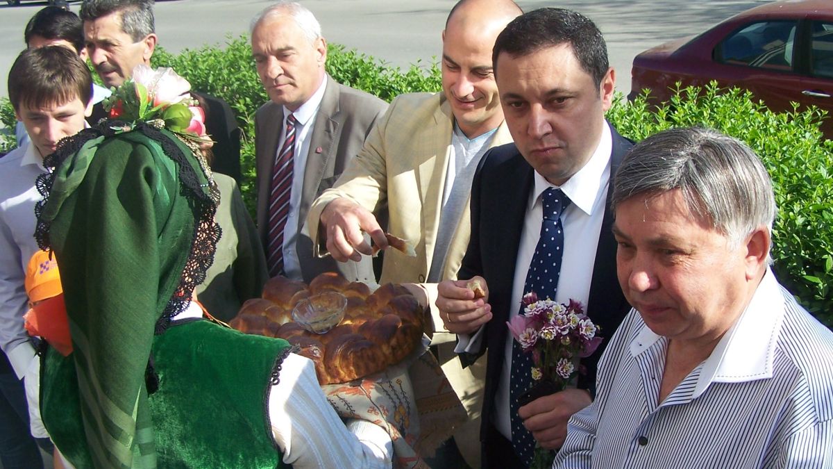 Яне Янев: РЗС подготвя антикризисен закон за най-бедните райони в България  