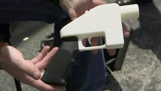 Показаха първия пистолет, направен от 3D-принтер (ВИДЕО)
