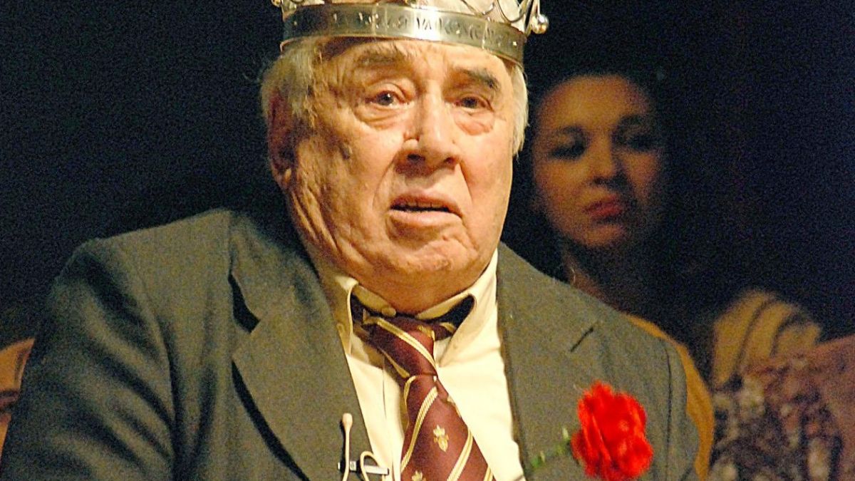 Вдигат паметник на Георги Калоянчев в Бургас
