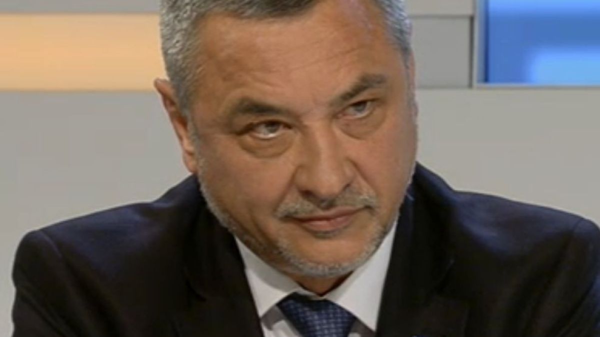 Валери Симеонов: МВР се ползва като личен автомобил за тяснопартийни цели 