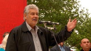 Ламбо просълзи плевенчанки с думи за бъдещето на младите 