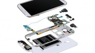 Колко струва Samsung Galaxy S IV реално?  
