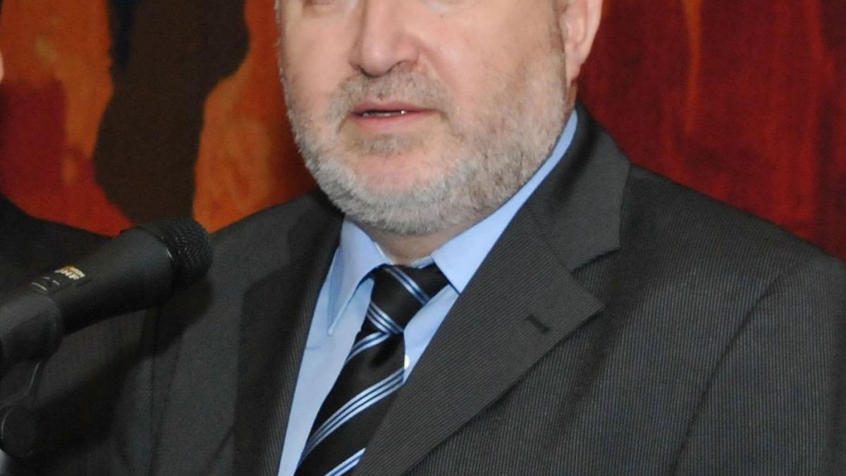 Емил Кабаиванов: Хората поискаха промени, а с гласа си запазиха статуквото