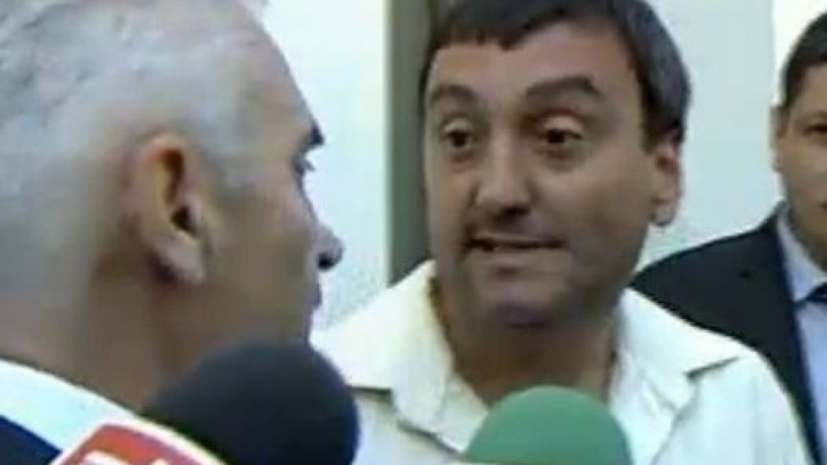 Тео Ангелов пред БЛИЦ: Волен ме удряше в корема!