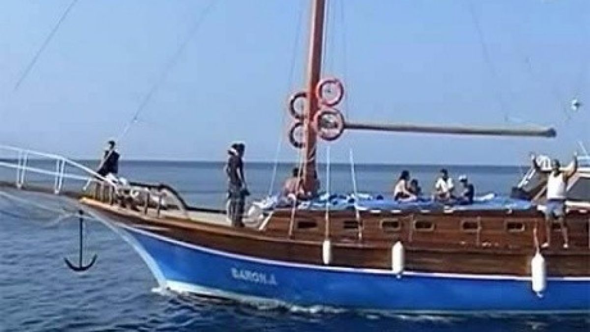 По 90 години затвор за турците, които отровиха с менте уиски туристи
