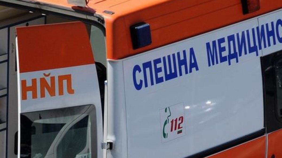 Приемната майка на починалия 2-годишен Анжело се крие от линч 