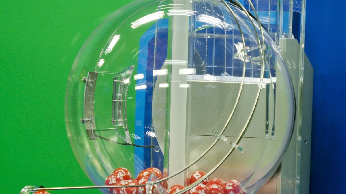 Американка удари 1 млн. долара с лотариен билет, който сама си продала