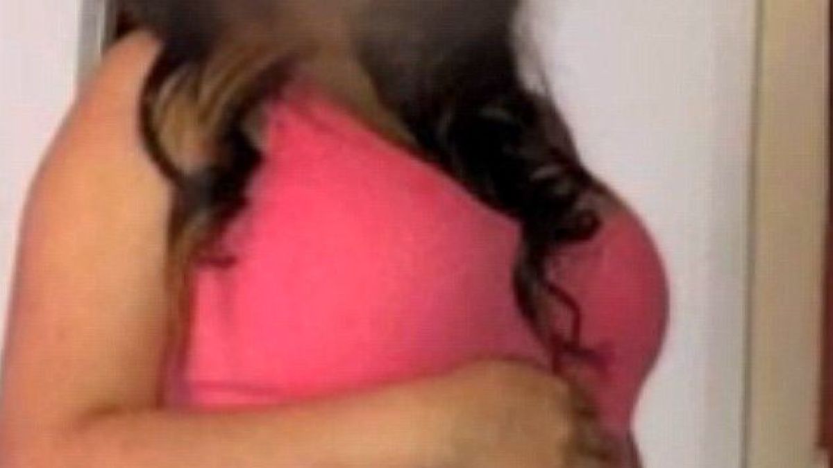 Двадесет мъже групово изнасилват 11-годишна в течение на три месеца, тя забременява на 14