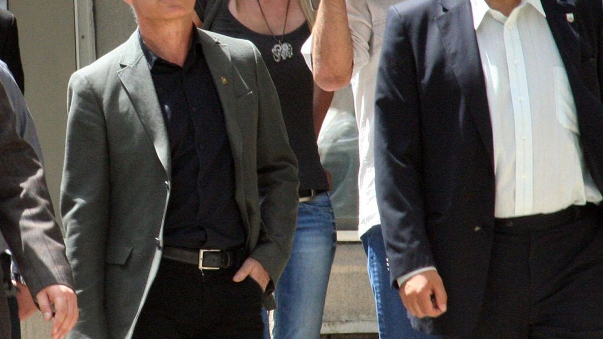 Волен Сидеров: Колко пари плати ГЕРБ на Валери Симеонов