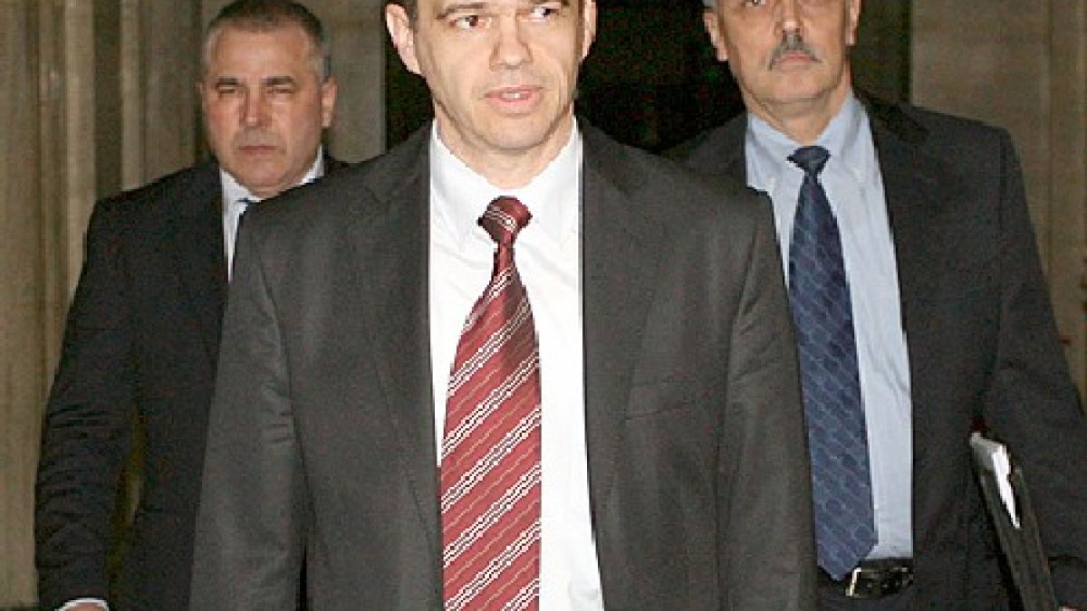 Зам.-шеф на ДАНС хвърли оставка, Райков я прие