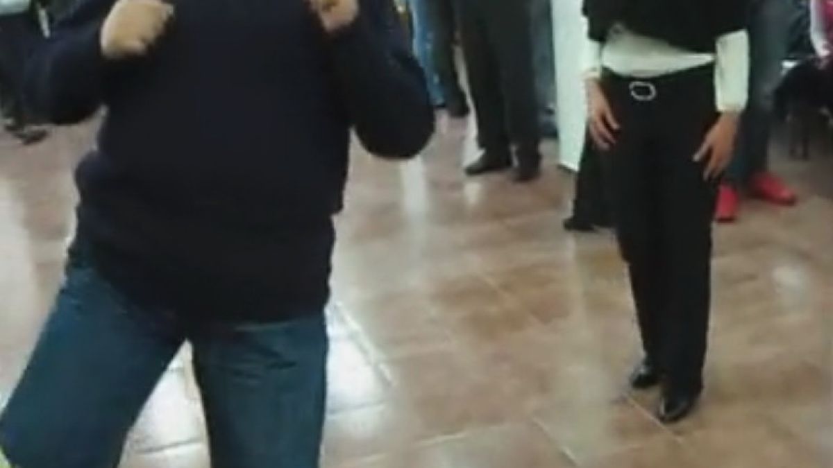 Янко Бицин в ЮЗУ - Благоевград бичи студентки и... агенти на ДС 