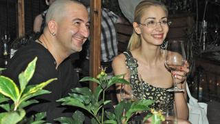 Ти да видиш! Нети си призна, от 20 години не е...