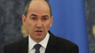 Съдът в Словения осъди бившия си премиер за обида към две журналистки