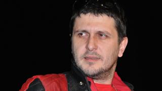 Като две капки вода: Щерката на Блатечки стана копие на Тита (СНИМКА) 