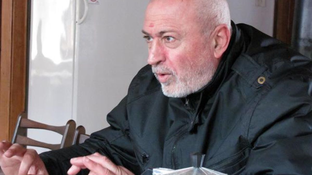 Максим Генчев: Тия сладури, дето резнаха парите за Левски, чума да ги отнесе!