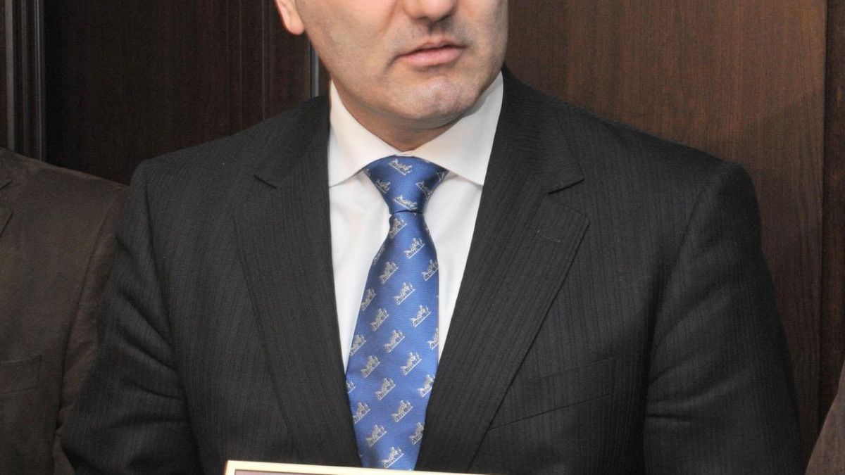 Цветан Цветанов си падал по лукса при полетите
