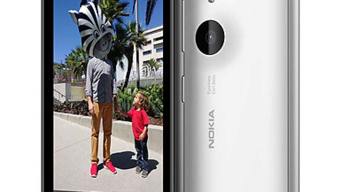 Nokia пуска смартфона Lumia 925