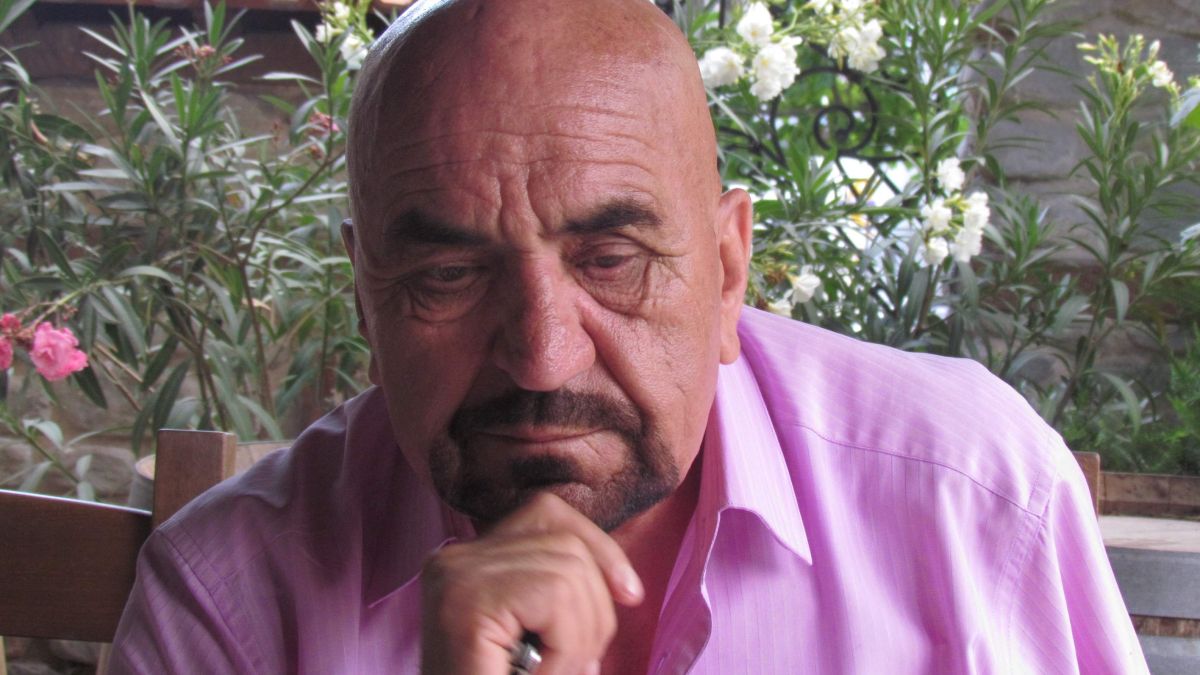 Мистериозният генерал - милионер: Опитаха се да ме отвлекат, лежах 3 месеца в болница! 