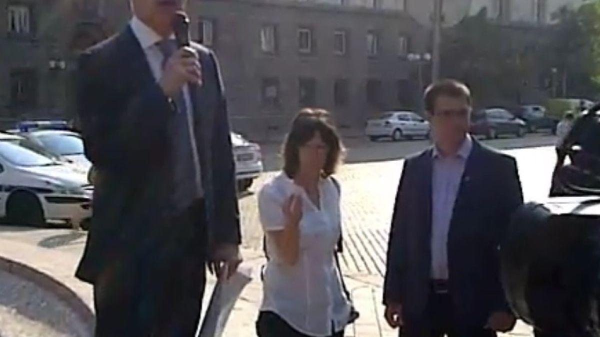 БЛИЦ TV: Волен вдигна градуса още преди съвета