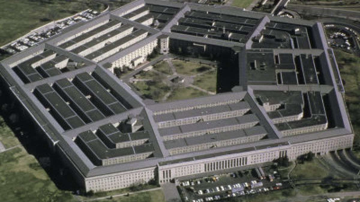 Обвиниха американски генерал за изнасяне на секретна информация