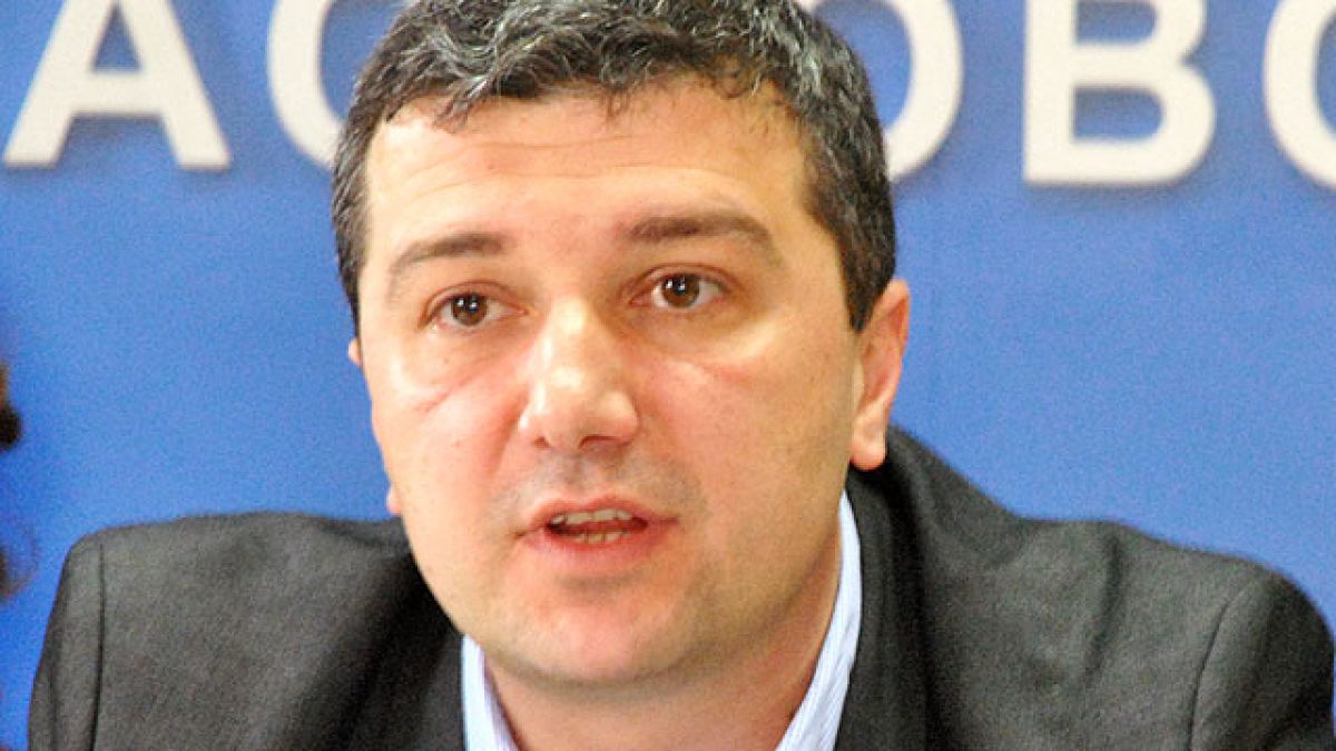 Драгомир Стойнев: Най-атрактивните държавни дружества са фалирани умишлено